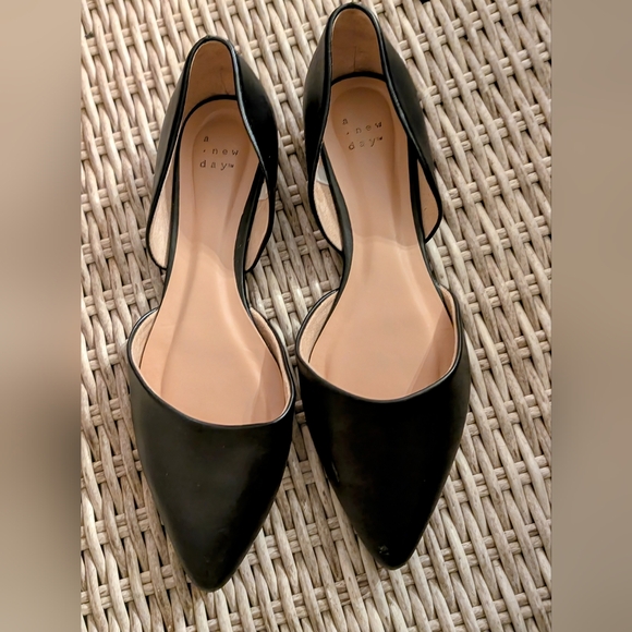 A New Day Women's Black Julie Ballet Flats - Picture 1 of 2
